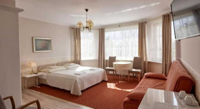 Четырёхместный номер Standard с видом на сад Villa Mare