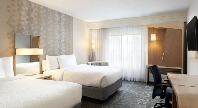 Четырёхместный номер Standard Courtyard by Marriott- Austin Round Rock