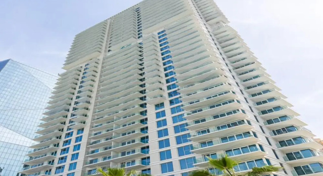Luxurious 1BR Oasis Panoramic Views, Забронировать Апартаменты/квартира Апартаменты Эмирата Дубая, рядом с Dubai Marina Yacht Club, Апартаменты/квартира