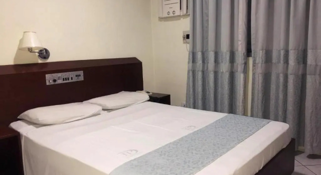 Двухместный номер Standard с балконом David Plaza Hotel