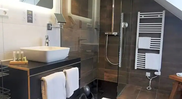 Одноместный полулюкс H23 Hotel Stuttgart
