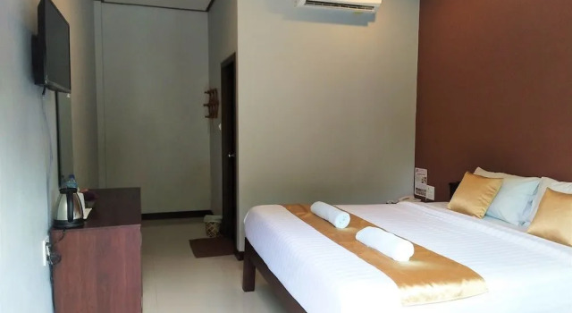 Rossarin Garden Resort 2, Забронировать Курортный отель Каенг-Кхои 