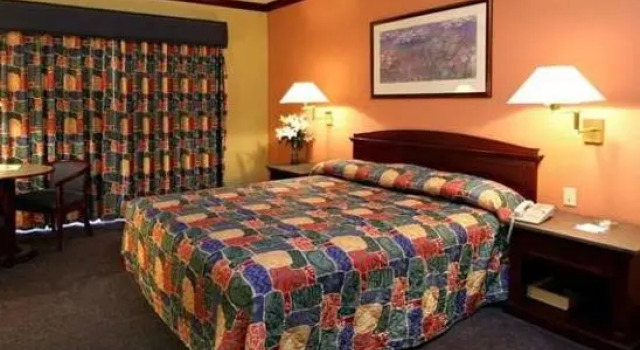 Полулюкс с красивым видом из окна Hilton Garden Inn Tijuana Airport