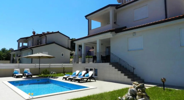 VILLA AURA YourCroatiaHoliday, Book Villa Ravni Istria