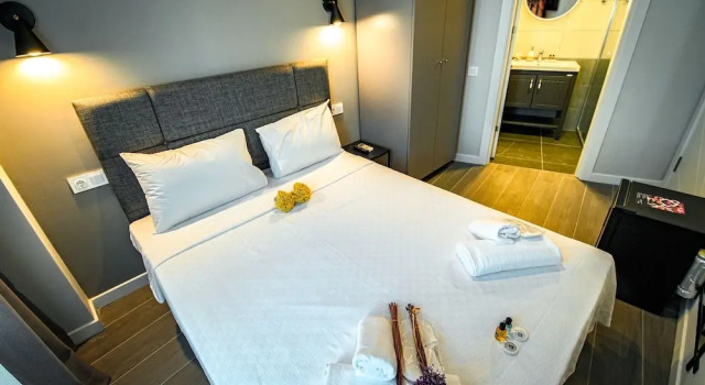 İrinikos Otel