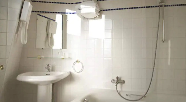 Одноместный номер Standard Hôtel Transcontinental