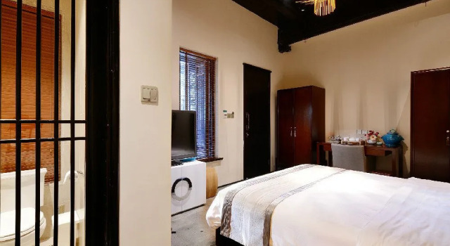 Blossom Hill Inn Zhouzhuang Seasonland, Book Hotel Hoteller i Suzhou med parkering, Parkering