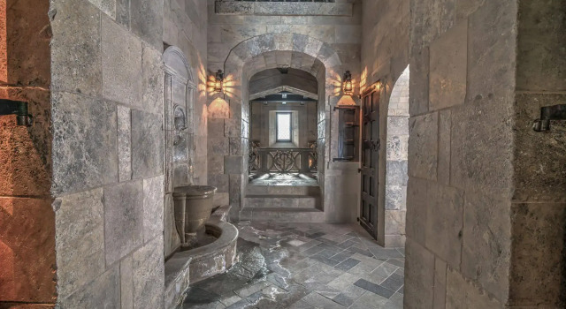 Stone Hall Castle