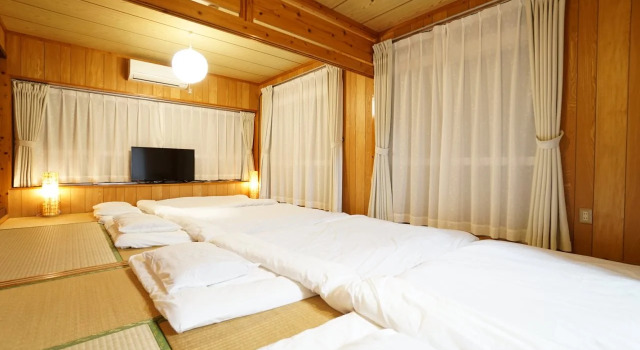 Kafuya Miyagi igusa villa, Забронировать Вилла Урума Okinawa Island - Central