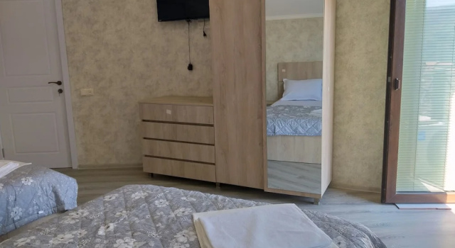 Трёхместный номер Standard с видом на город Отель Tbilisi Center