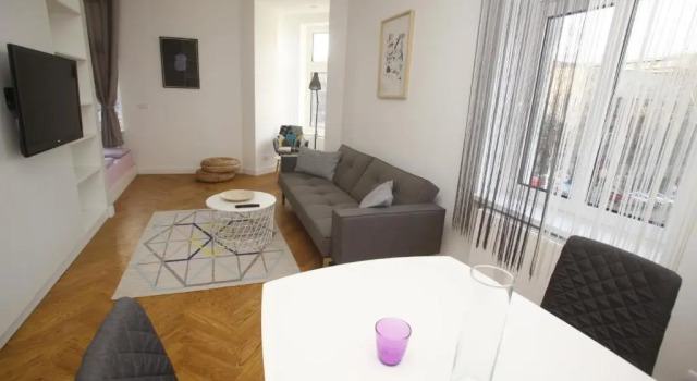 Апартаменты TRAMVAJ Apartments