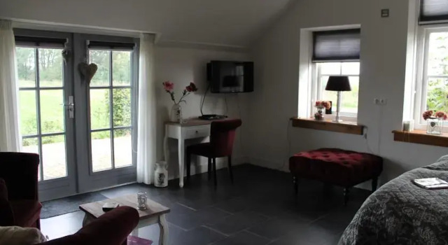 De Rheezermars, Rezerwuj Hotel Rheezerveen Salland