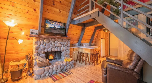 A-Frame Delight, Забронировать Дом для отпуска Биг-Бэар-Сити San Bernardino Mountains