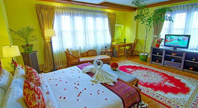 Dublu suite Shwe Ingyinn Hotel