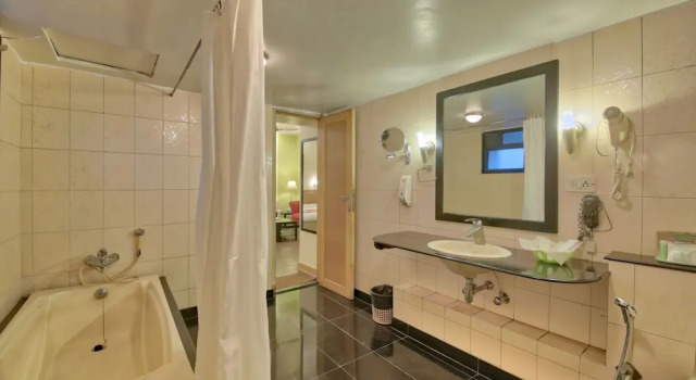Номер Executive Vishwaratna Hotel