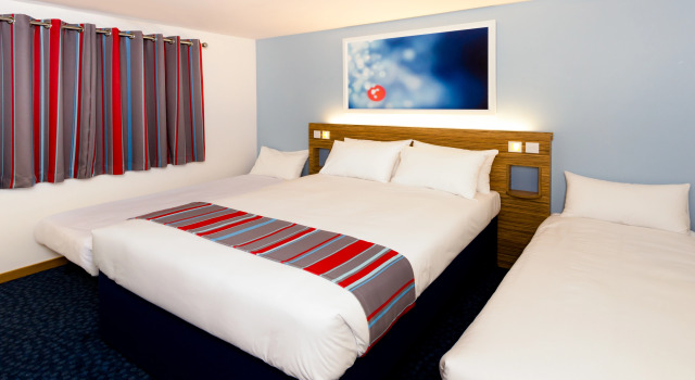 Travelodge Slough, Забронировать Отель Отели Слау 3 звезды, рядом с Slough County Court, 3*