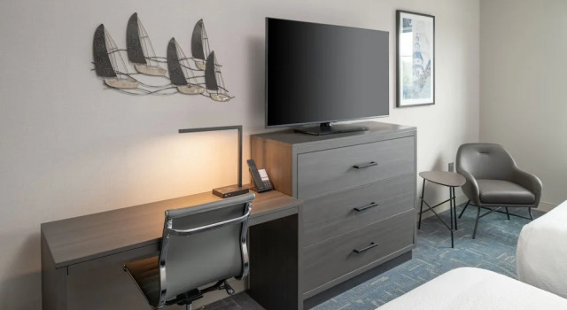 Четырёхместный номер Standard Fairfield by Marriott Inn & Suites Annapolis
