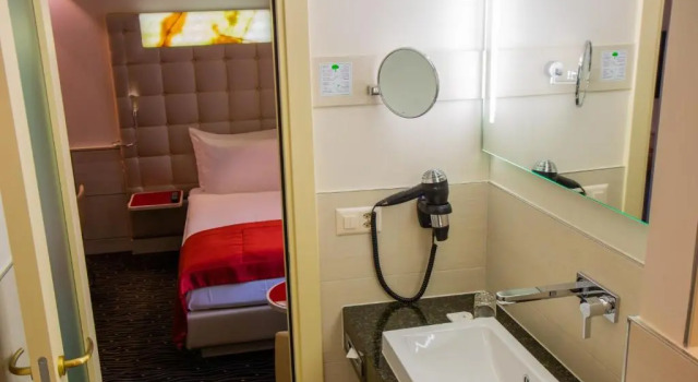 Одноместный номер Business Hotel St.Gotthard