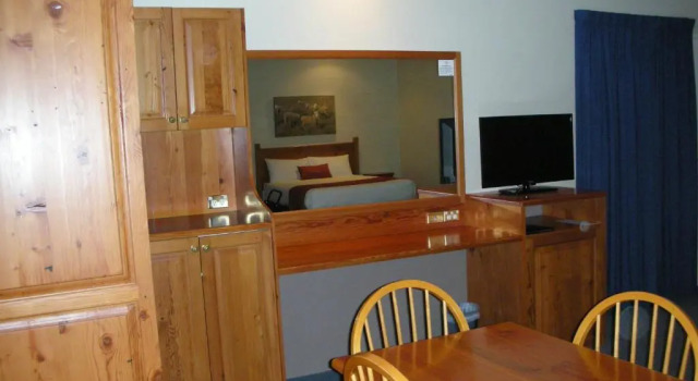 Люкс Executive Breakout Motor Inn