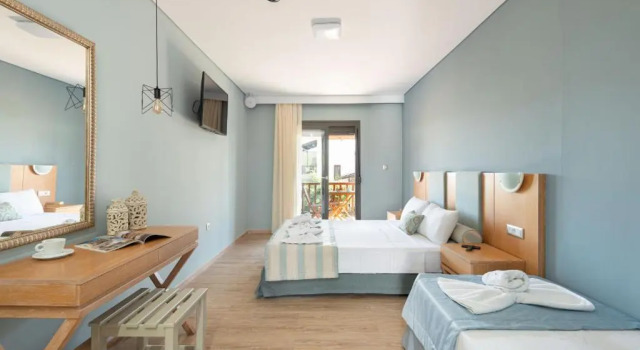 Трёхместный номер Standard Aria Seaside Retreat - ex Regos Resort Hotel