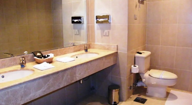 Двухместный номер Standard с видом на горы Dome Marina Hotel & Resort