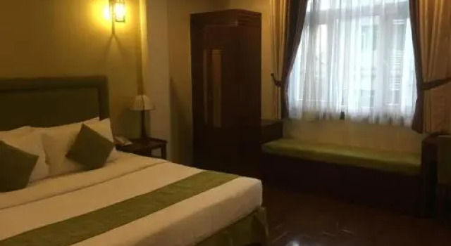 Asian Ruby Central Park Hotel  Spa, Забронировать Курортный отель Курортные отели Хошимина, рядом с Рынок Бен Тхань, Курортный отель