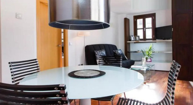Апартаменты Мансарда c 1 комнатой Happy Apartments Valencia