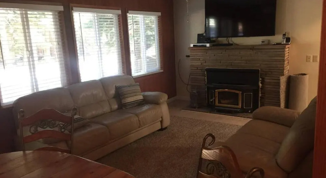 Sleep 6 - 8 in Tahoe Park! Great Value & Location!, Забронировать Дом для отпуска Тахо-Сити Норт-Лейк-Тахо