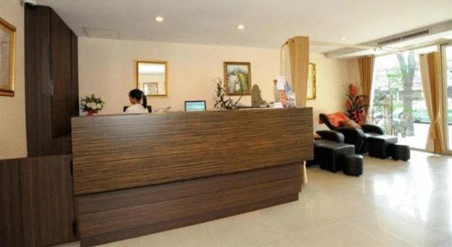 Lilla Hotel, Забронировать Отель СПА-отели Бангкока, рядом с Международный колледж Университета Бангкока, SPA-услуги