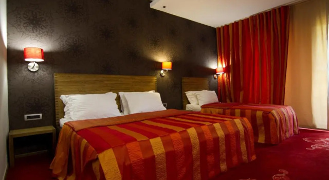 Трёхместный номер Standard с балконом GRANDE CASA Hotel - Međugorje