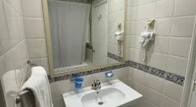 Treehouse Sousse, Rezerwuj Hotel Hotele w Sousse z basenem, w pobliżu Sousse Great Grand Mosque, Basen