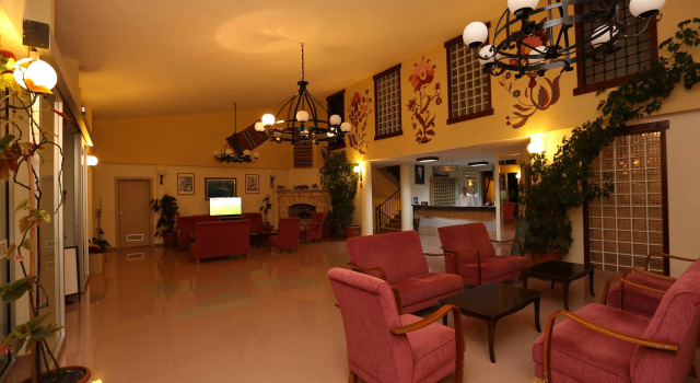 Mavruka Hotel