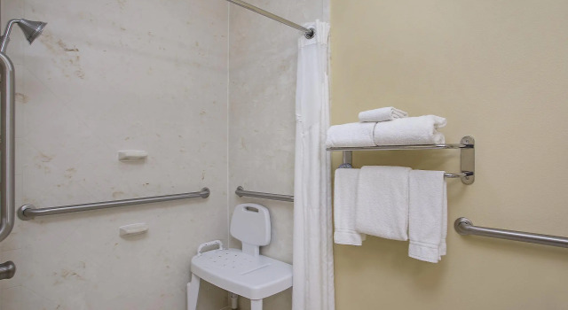 Двухместный номер Standard Holiday Inn Express & Suites Somerset Central by IHG
