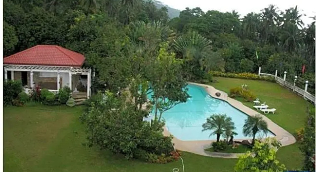 Полулюкс Camiguin Highland Resort