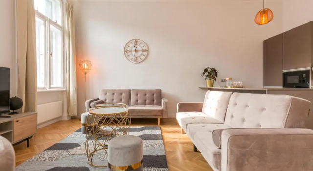Апартаменты Space and Elegance in The Heart of Budapest
