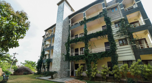 OYO 2294 Country Club Medchal, Rezerwuj Hotel Medchal Telangana