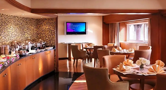 Номер Executive Radisson Blu Hotel, Jeddah