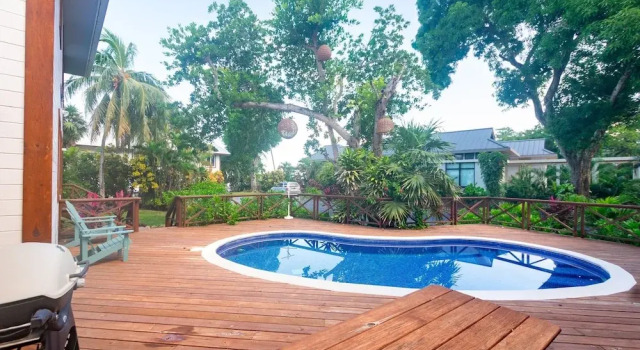 Коттедж с 4 комнатами Casa Coral and Casa Palmera home