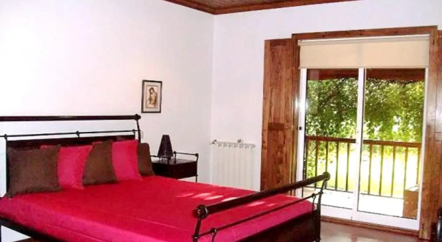 Villa With 2 Bedrooms in Caniçada, With Wonderful Lake View, Private P