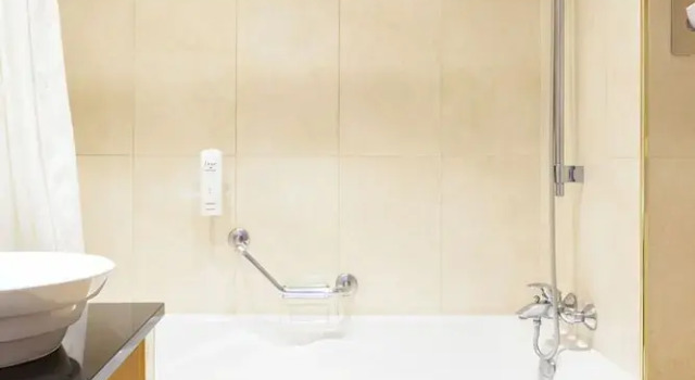Люкс Comfort Hotel Tristar
