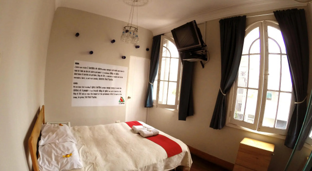 Red Llama Eco-Hostel