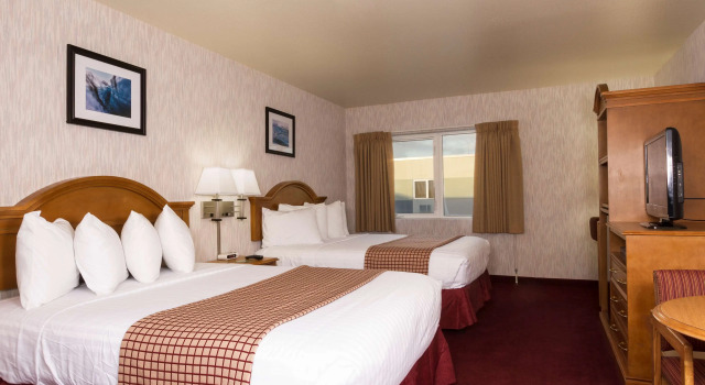 Четырёхместный номер Standard GuestHouse Anchorage Inn