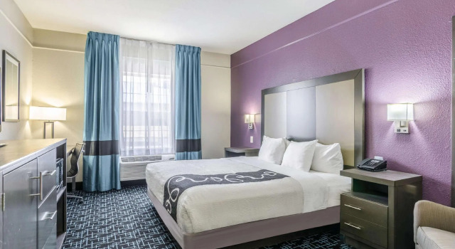 Двухместный номер Standard La Quinta by Wyndham Kansas City Airport