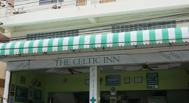 Celtic Inn Guest House, Забронировать Гостевой дом Гостевые дома Хуахин, рядом с Wat Hua Hin, Гостевой дом