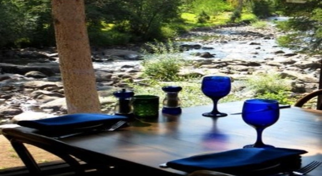 The Historic Rapids Lodge and Restaurant, Забронировать Отель Гранд-Лейк Rocky Mountain National Park
