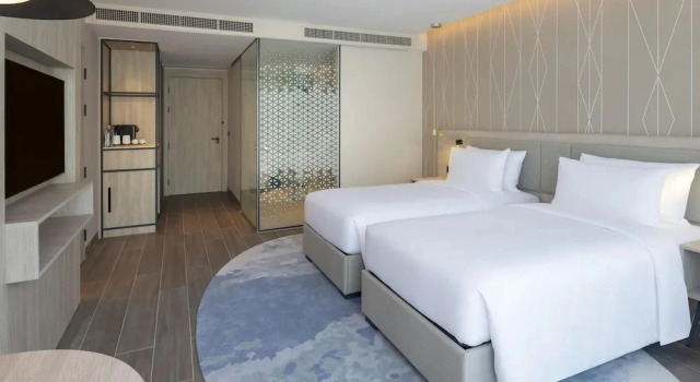Номер Deluxe Radisson Blu Resort, Phuket Mai Khao Beach