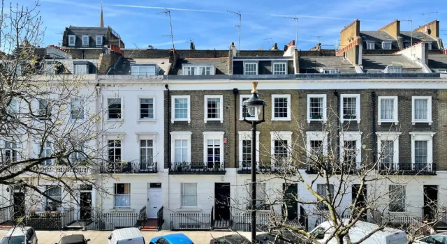 Spacious Studio in the Heart of Westminster, Забронировать Отель Баттерси Лондон, рядом с Конференц-центр Church House Westminster