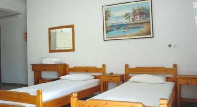 Alexandros, Book Hotel Nea Anchialos Thessalia