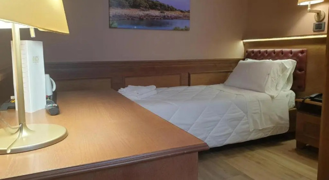 Одноместный номер Le Club Boutique Hotel