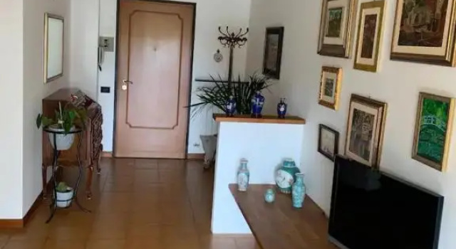 Arenzano, a 2km dal mare, Забронировать Отель Отели Аренцано с парковкой, Парковка